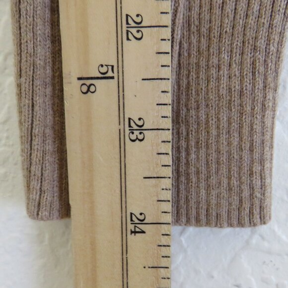 Van Heusen* Women's Long Sleeve V-Neck Straight Hem Argyle Pastel Sweater~ S/P - Picture 8 of 10